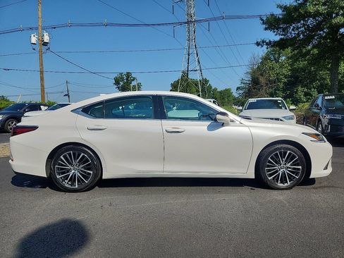 Used 2024 Lexus ES 350 w/ Premium Package FWD image 13