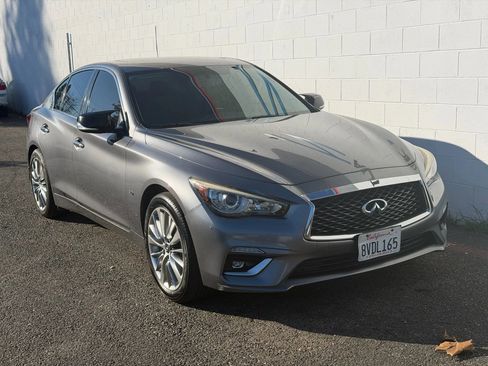 Used 2018 INFINITI Q50 Luxe w/ Essential Package (3.0T Luxe) image 7