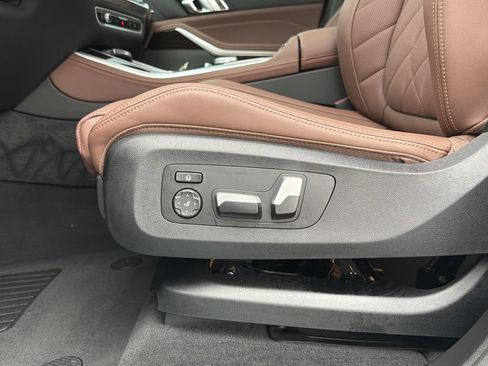 Used 2024 BMW X5 xDrive40i w/ Premium Package AWD/4WD image 22