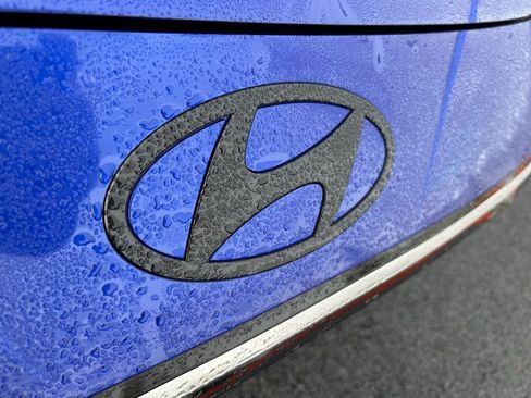 Used 2025 Hyundai Elantra N Base image 31