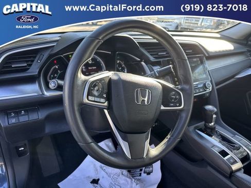 Used 2016 Honda Civic Touring image 24