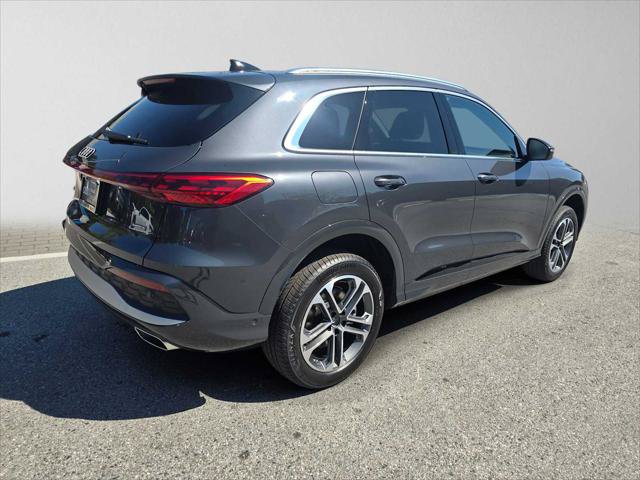 New 2026 Audi Q5 Premium AWD/4WD image 3