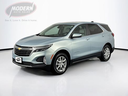 Used 2022 Chevrolet Equinox LT image 1