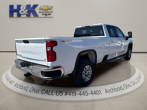 Used 2023 Chevrolet Silverado 2500 LT w/ Snow Plow Prep/Camper Package image 6