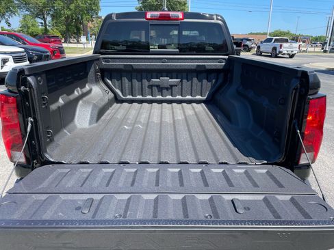 New 2026 Chevrolet Colorado Trail Boss AWD/4WD image 9