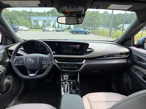 Used 2024 Buick Envista Avenir FWD image 8