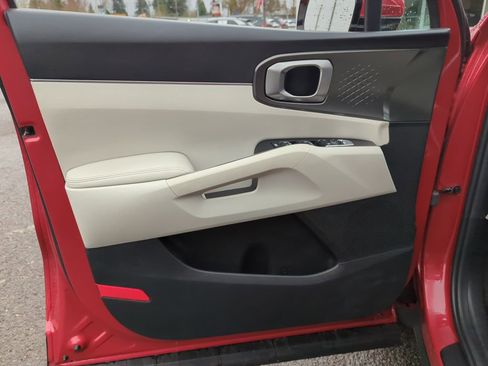 Used 2023 Kia Sorento EX image 10