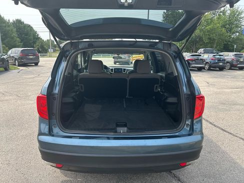 Used 2017 Honda Pilot EX image 25