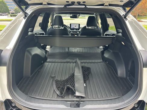 Used 2023 Toyota RAV4 XSE w/ XSE Grade Weather Package AWD/4WD image 14