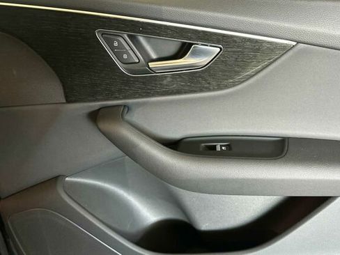 Used 2021 Audi Q7 3.0T Premium w/ Convenience Package image 22