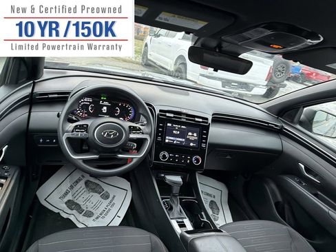 Used 2023 Hyundai Santa Cruz SE image 13