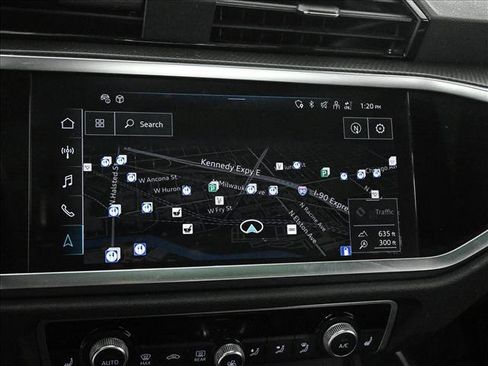 Certified 2025 Audi Q3 2.0T Premium Plus w/ Premium Plus Package image 13