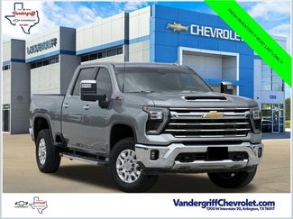 Used 2025 Chevrolet Silverado 2500 LTZ w/ LTZ Convenience Package AWD/4WD video 1