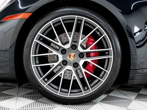 Used 2021 Porsche 911 Carrera S RWD image 27