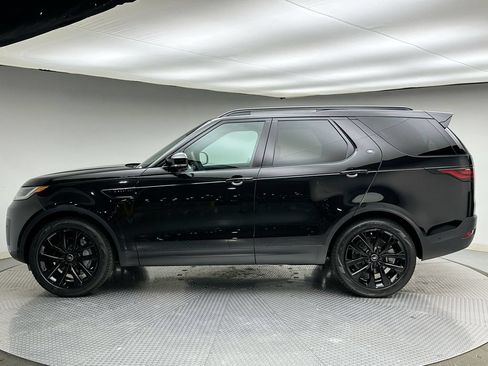 New 2026 Land Rover Discovery S AWD/4WD image 2