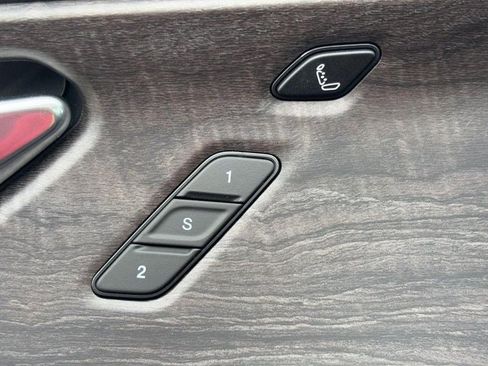 New 2025 Jeep Grand Cherokee L Overland w/ Advanced Protech Group III image 21