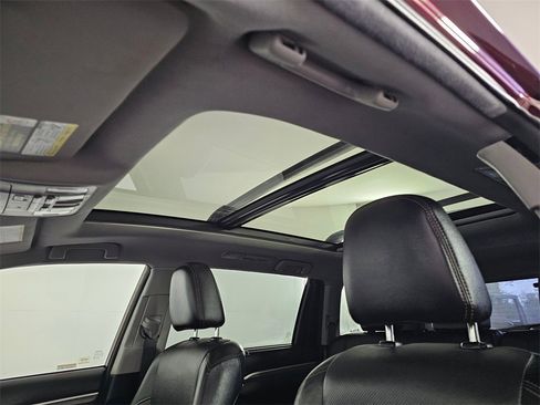 Used 2018 Toyota Highlander Limited Platinum image 24