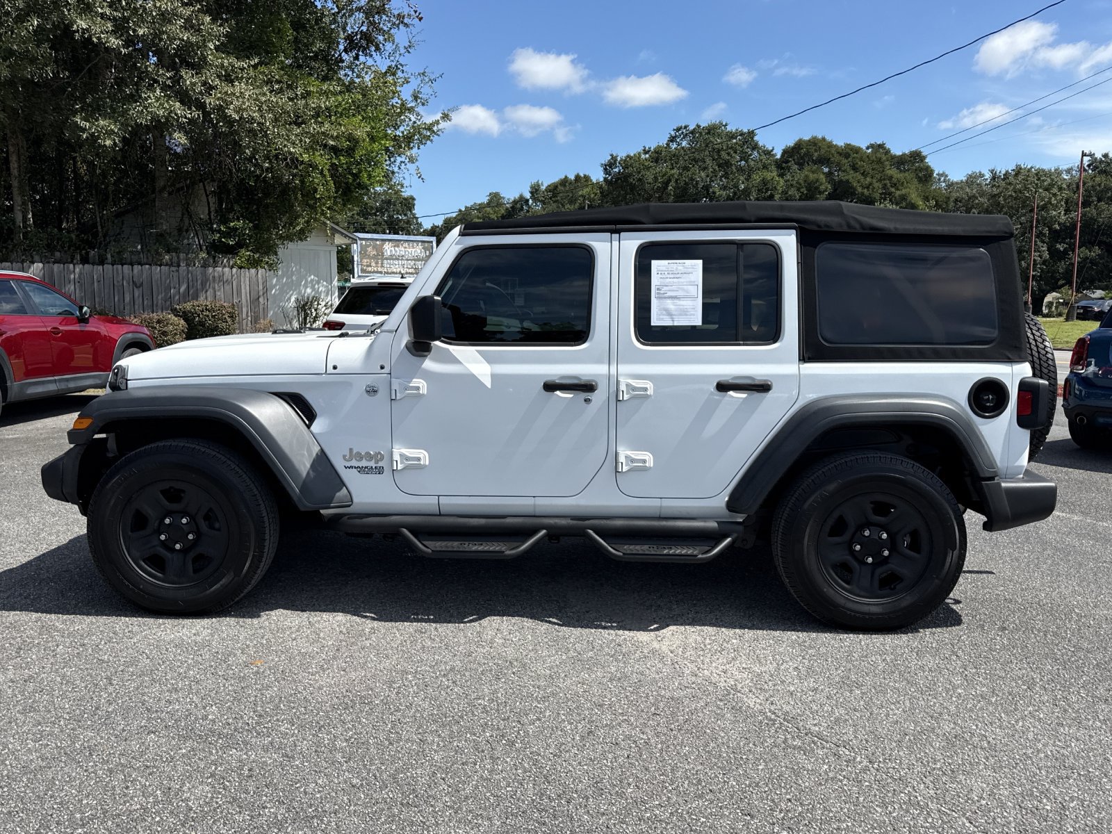 Used 2018 Jeep Wrangler Unlimited Sport S AWD/4WD image 2