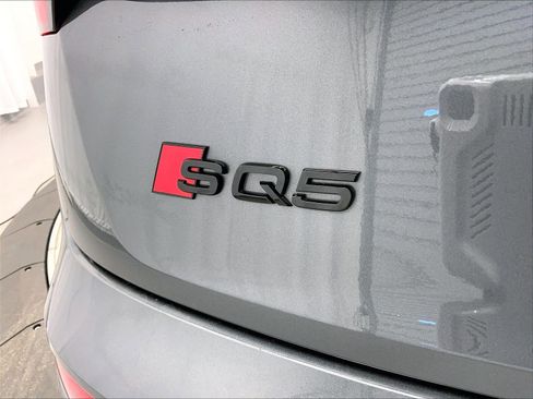 Certified 2023 Audi SQ5 Premium Plus w/ Premium Plus Package AWD/4WD image 7