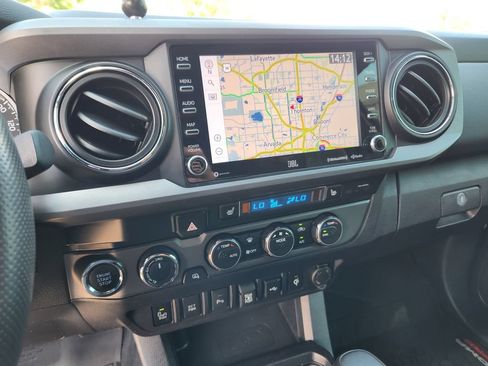 Used 2021 Toyota Tacoma TRD Pro AWD/4WD image 24