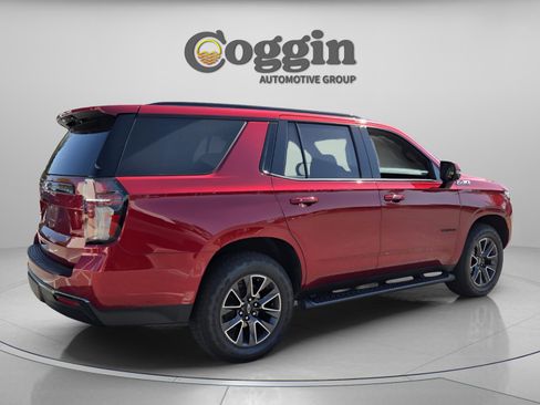 Used 2021 Chevrolet Tahoe Z71 w/ Luxury Package AWD/4WD image 5