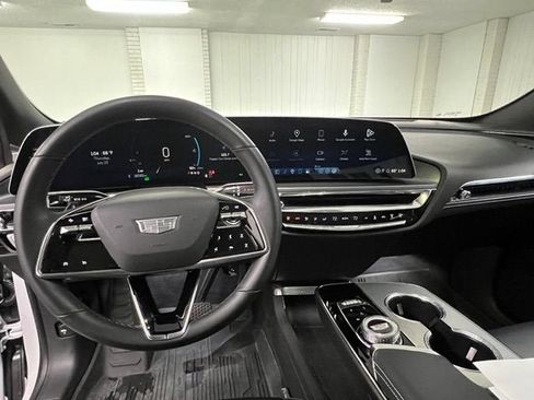 Certified 2024 Cadillac Lyriq Tech w/ Driver Assist Package AWD/4WD image 24