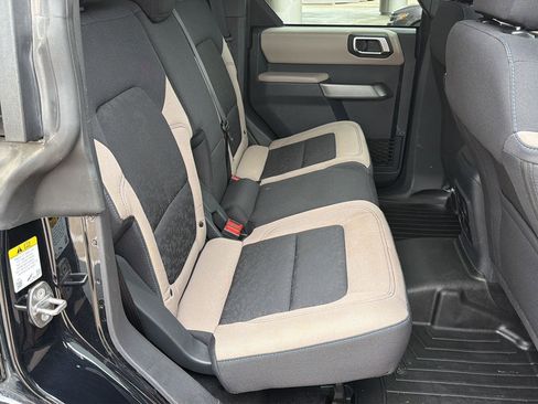 Used 2022 Ford Bronco Wildtrak AWD/4WD image 16