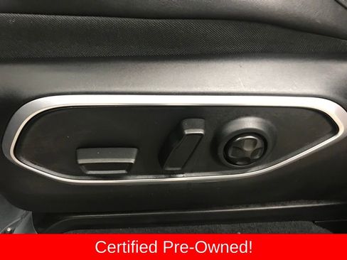 Certified 2025 Jeep Wagoneer Series II image 13