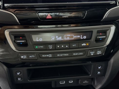 New 2025 Honda Ridgeline Black Edition image 19