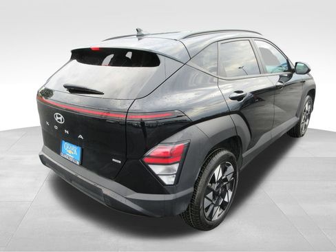 Used 2025 Hyundai Kona SEL AWD/4WD image 5