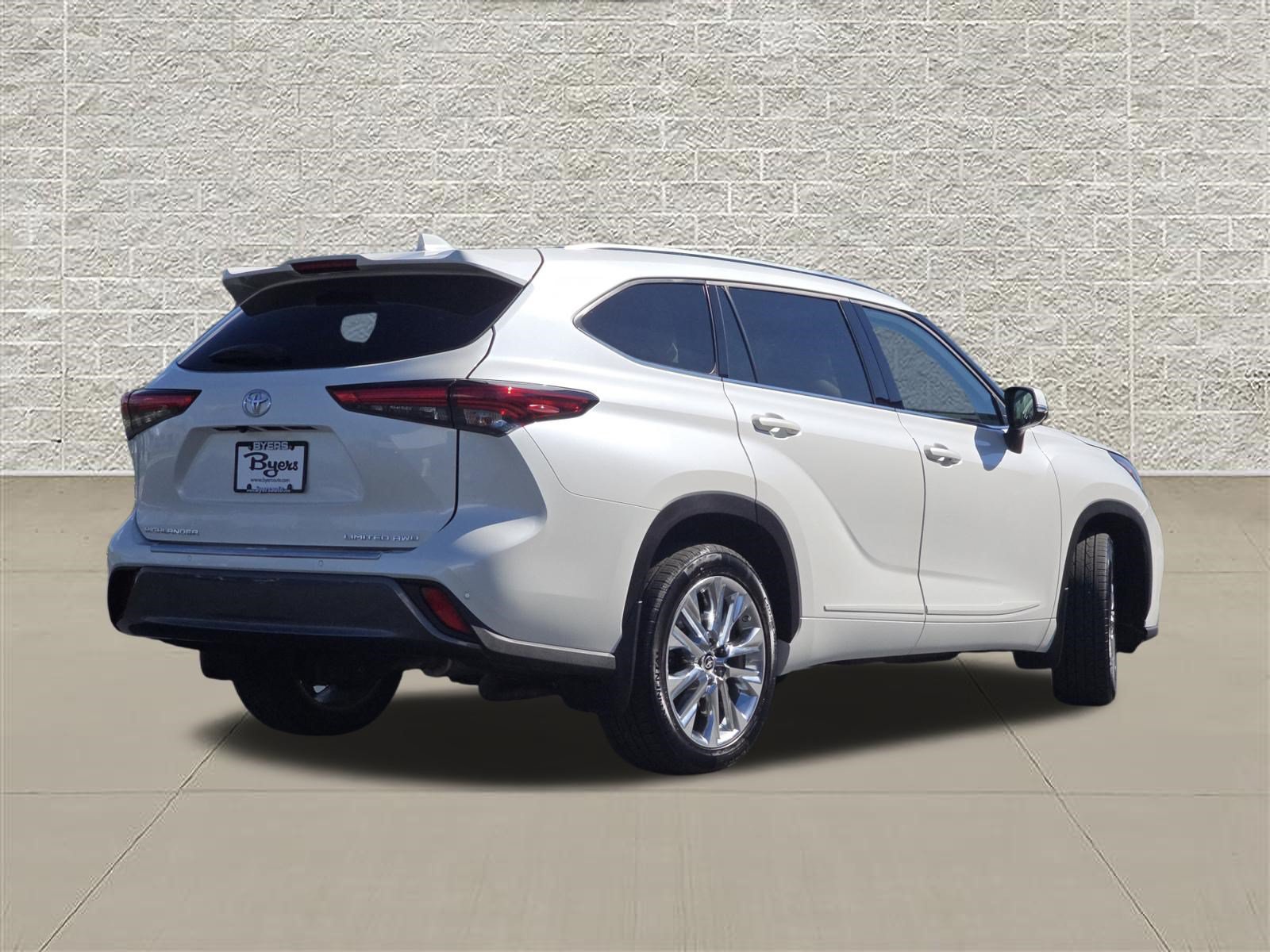 Used 2020 Toyota Highlander Limited AWD/4WD image 7