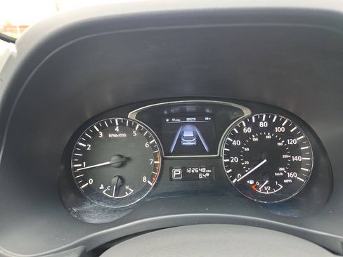 Used 2014 Nissan Pathfinder S AWD/4WD image 13