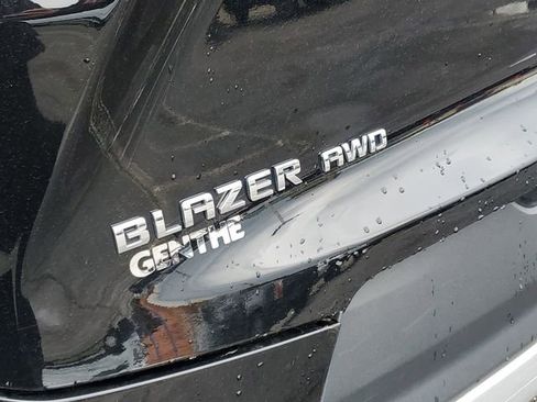 Certified 2025 Chevrolet Blazer LT AWD/4WD image 29