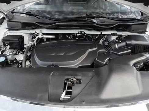 Used 2023 Honda Odyssey Elite image 15