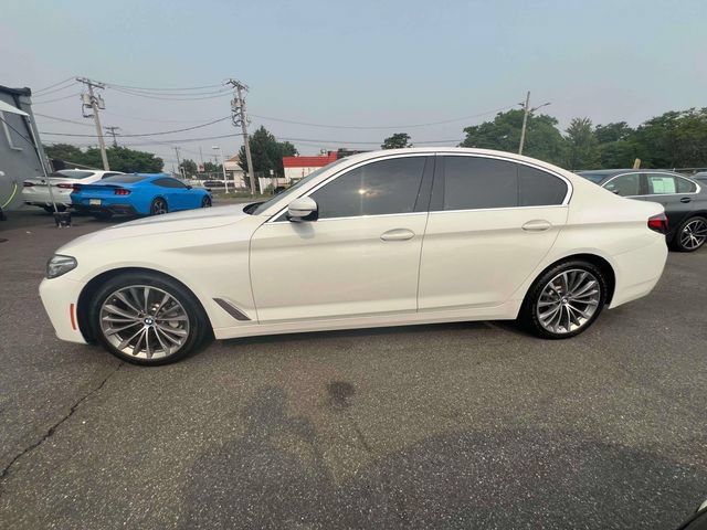 Used 2022 BMW 530i xDrive w/ Convenience Package AWD/4WD image 8