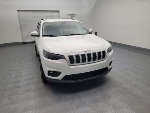 Used 2019 Jeep Cherokee Latitude w/ Popular Appearance Group FWD image 14