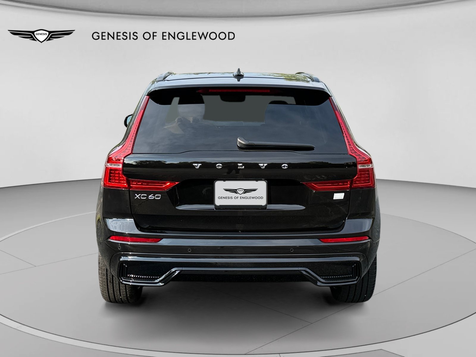 Used 2024 Volvo XC60 T8 Ultimate w/ Climate Package AWD/4WD image 10