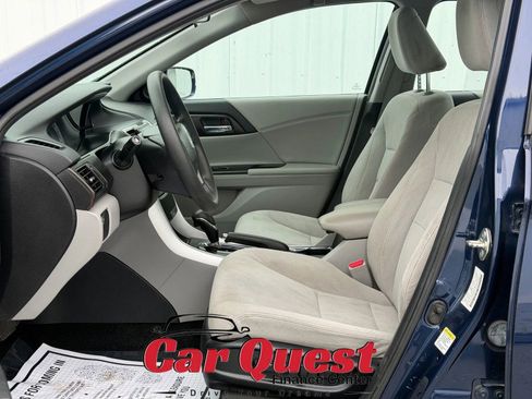 Used 2014 Honda Accord EX image 9