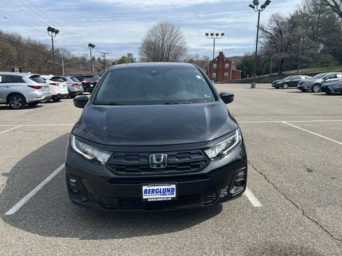 Used 2025 Honda Odyssey Sport-L image 2