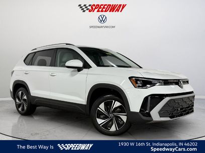 New 2025 Volkswagen Taos SE
