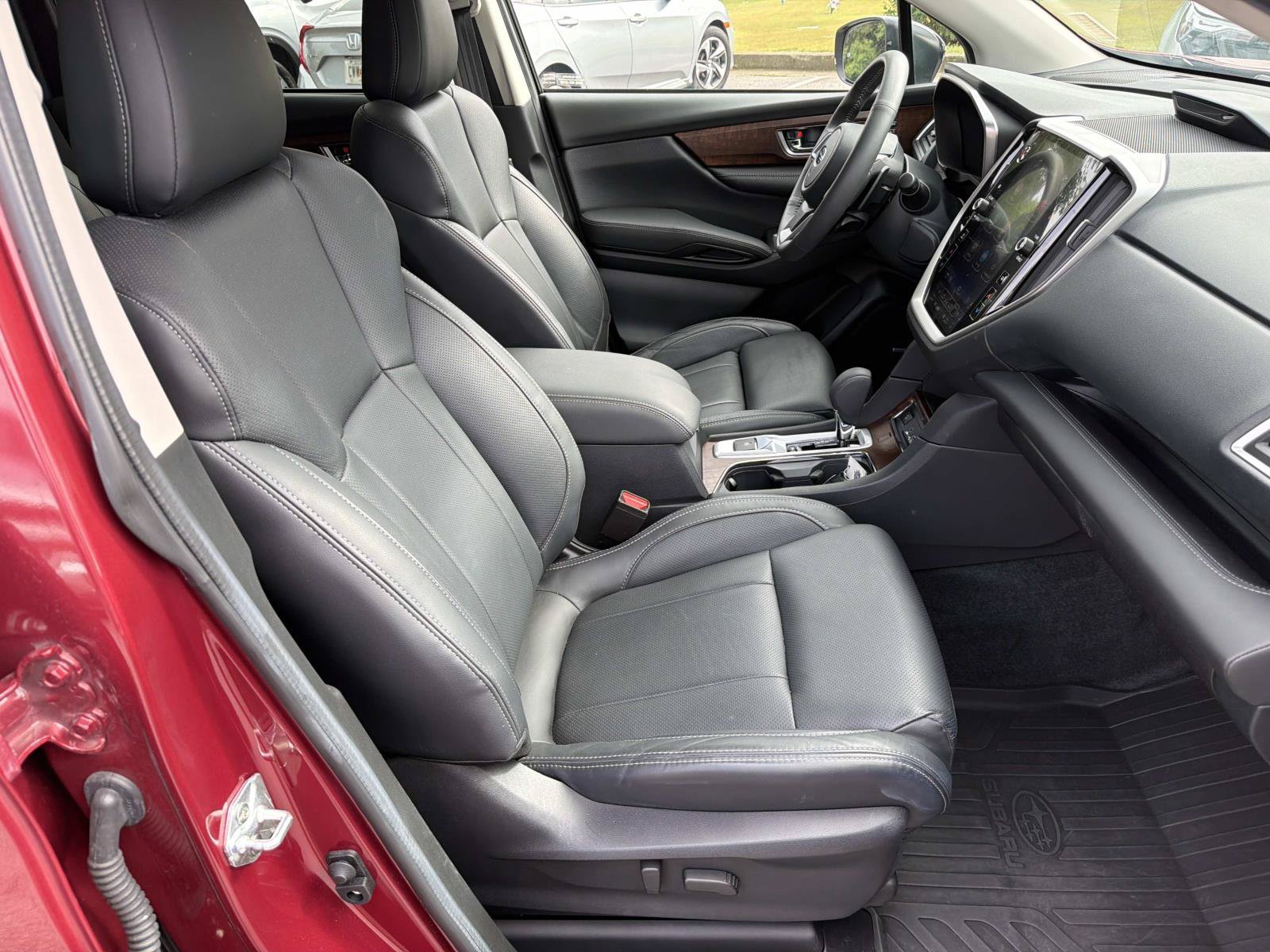 Used 2025 Subaru Ascent Touring w/ Popular Package #1 AWD/4WD image 14