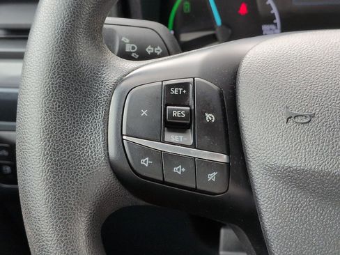 Certified 2023 Ford Maverick XL FWD image 18