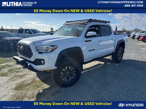Used 2020 Toyota Tacoma TRD Off-Road w/ Technology Package image 1