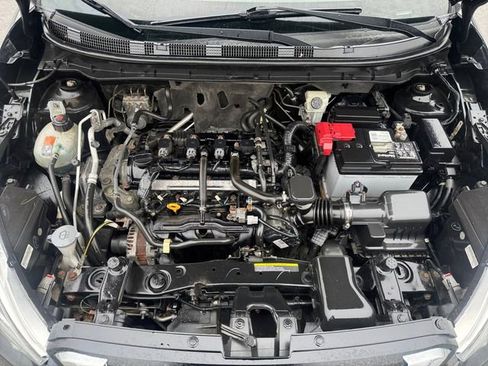 Used 2018 Nissan Kicks SV w/ Exterior Package image 19