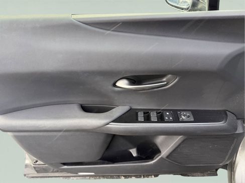 Used 2021 Lexus UX 250h w/ Premium Package image 9