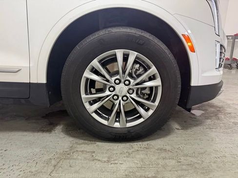 Used 2022 Cadillac XT5 Premium Luxury w/ LPO, Floor Liner Package image 33