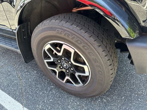 Used 2023 Ford Bronco Outer Banks AWD/4WD image 12