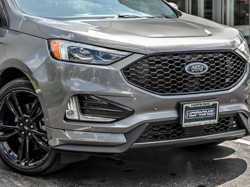 Used 2023 Ford Edge ST w/ Equipment Group 401A AWD/4WD image 2