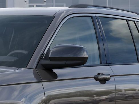 New 2026 Jeep Grand Cherokee Laredo image 12