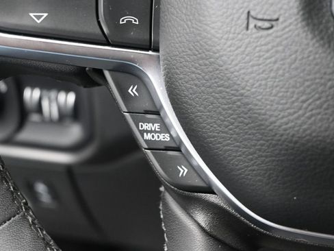Used 2025 RAM 1500 Big Horn AWD/4WD image 19
